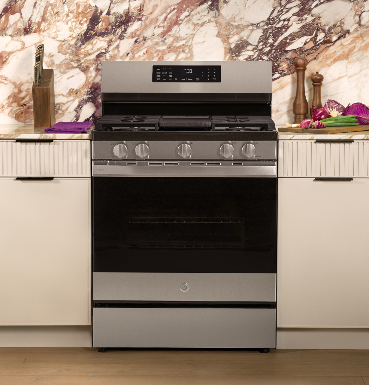 ge profile™ 30” smart free standing gas convection range with no preheat air fry and easywash™ oven tray ge profile™ 30” smart free standing gas convection range with no preheat air fry and easywash™ oven tray